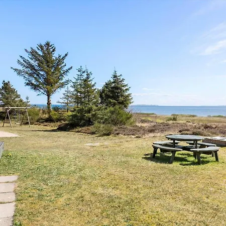 Lf18110-veslos-agerovej-13 * Vesløs